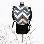 Porta Bebé Evolutivo Zig-Zag Gris