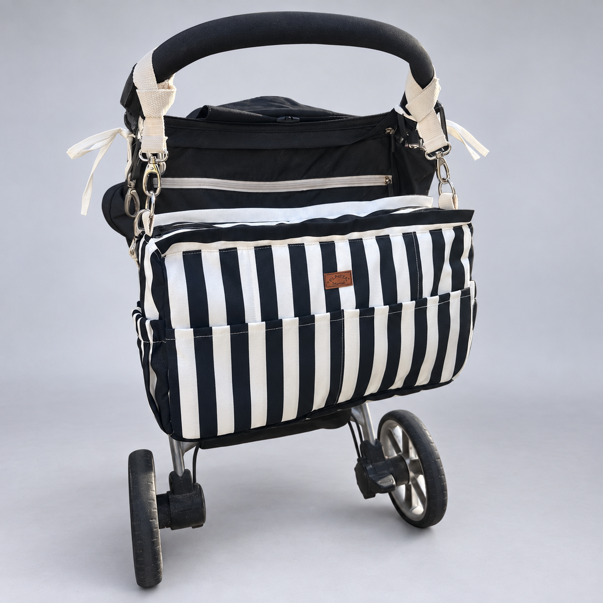 Bolso Maternal de Coche Listado Black And White