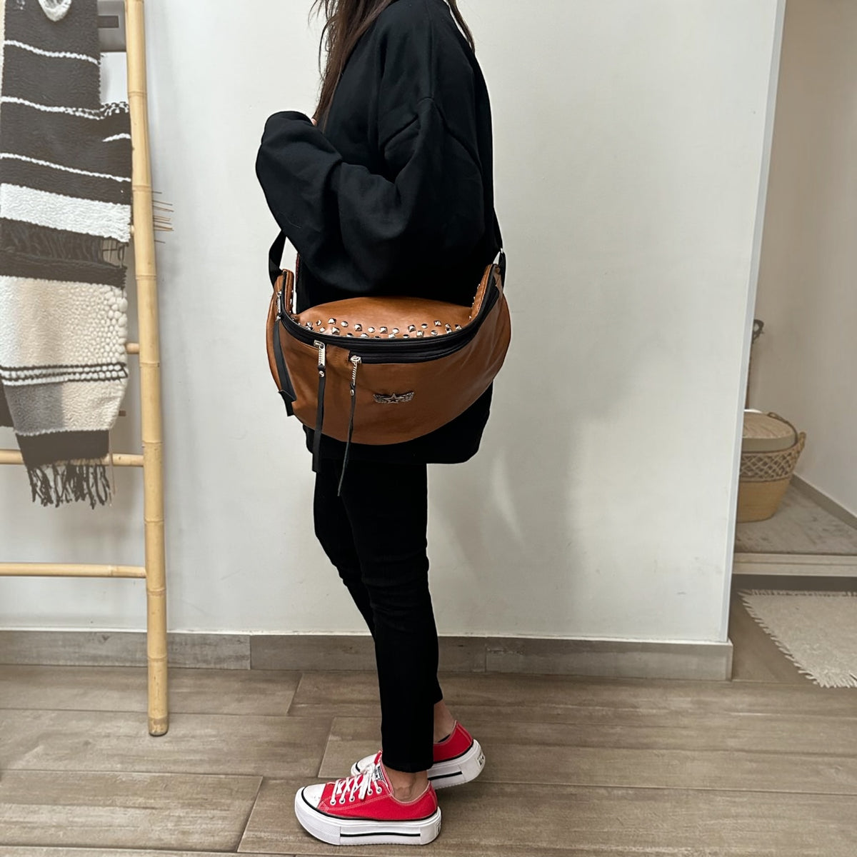 Banano Boho cuerina Camel