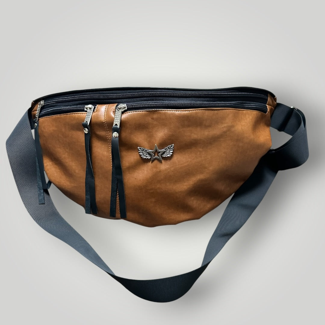 Banano Boho cuerina Camel