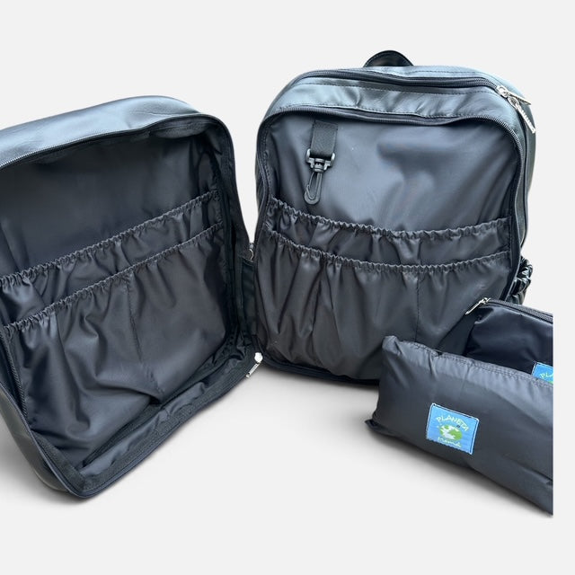 Mochila cuerina + Estuche + Mudador acolchado impermeable GRATIS