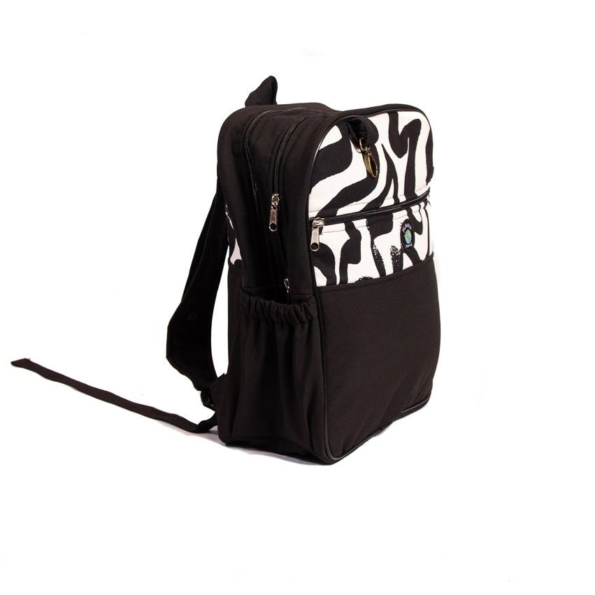 Mochila Maternal Negro Softshell Cebra + Estuche + Mudador acolchado impermeable GRATIS