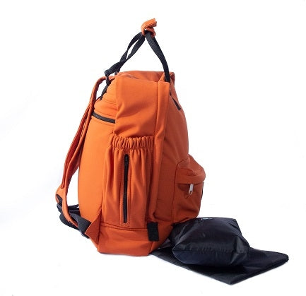 Mochila Urban Maternal Terracota  + Estuche + Mudador acolchado impermeable GRATIS